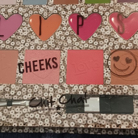 NWT! CHIT CHAT Makeup Book/Palette - Picture 5 of 10